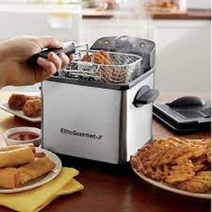 lot 225 image: Elite Gourmet Mini Deep Fryer