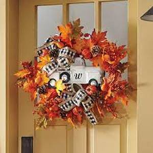 lot 228 image: Fall Farm Truck Wreath