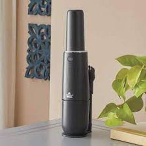 lot 257 image: Bissell AeroSlim Hand Vac