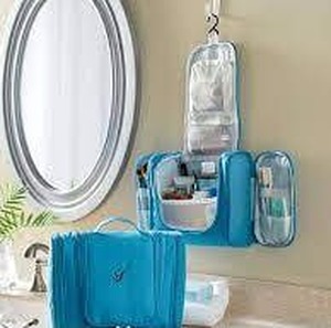 lot 333 image: Hanging Toiletry Bag - Blue