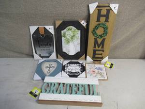 Lot of 7 Shelf and Wall Home Decor