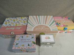 Lot of 5 Mixed Style Gift Boxes