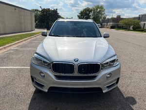 lot 3 image: 2016 BMW X5 SDrive35i