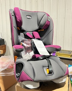 lot 191 image: Chicco MyFit Car Seat