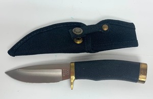 lot 8 image: BUCK Model 692-F Fixed Blade Vanguard Knife