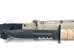 lot 25 image: Unused KA-BAR U.S.A. 1211 Fighting Knife - 14 Serrated
