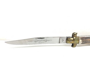 lot 29 image: Unused KISSING CRANE German Stiletto Folding Knife Model KC-45
