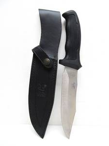 lot 106 image: HEN & ROOSTER Model HR-0009 Spain German Stainless Fixed Blade Knife