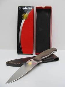 lot 128 image: Unused SPYDERCO Temperance 2 Fixed Blade Knife