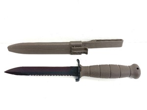 lot 76 image: Unused GLOCK Perfection 81 Sawback Field Knife