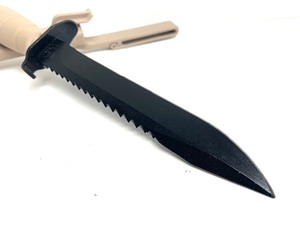 lot 79 image: Unused GLOCK Perfection 81 Sawback Field Knife - Sand