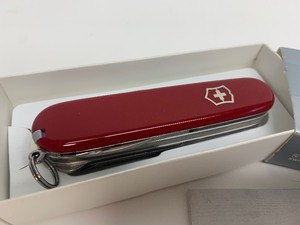 lot 141 image: New in Box Victorinox SWISS ARMY Knife - Deluxe Tinker - Red 