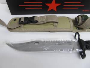 lot 134 image: Large Unused Heavy Duty Sawback Bayonet  Fighting Knife