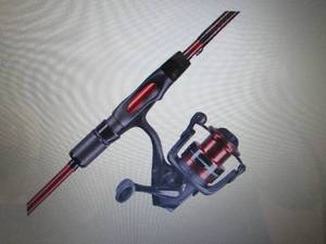 Ugly Stik Carbon 20 Spinning RHLH ...