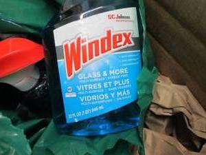 5- 32 oz Bottles Windex...