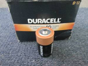12 Duracell D Batteries...