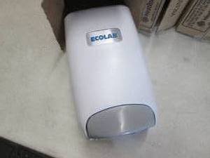 3- Ecolab Manual Hand Hygiene Dispe...