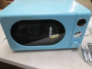 Galanz Retro Microwave out of box, ...