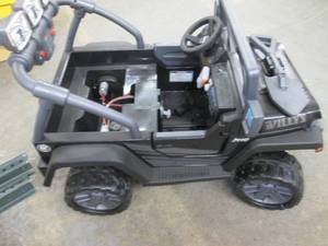 Jeep Ride on- needs work, no seat, ...