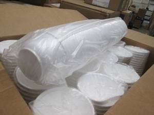 Box of Dart 10 oz Insulated Bowls...