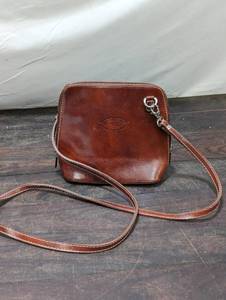 Vera Pelle Leather Purse