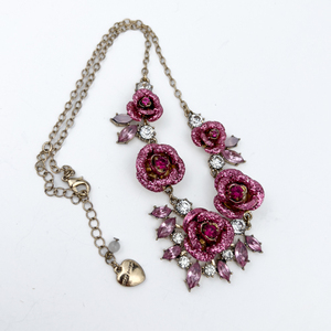 Betsey Johnson Sparkle Rose, Bib Necklace. ColorlessRaspberryLight Pink Rhinestones.