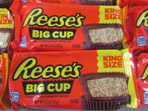 (B-3) 12 King Size Reeses Big Cups ...