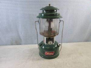 (D-2) 1978 Coleman Lantern Model 22...