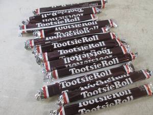 (B-1) 12 Large 8 12 Tootsie Rolls...