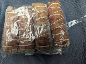 4 Bundles of Love Sage with Rose Pe...
