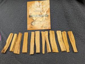 12 Sticks of Palo Santo premium woo...