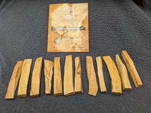 12 Sticks of Palo Santo premium woo...