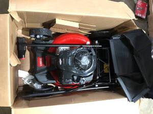 Toro 21 in. Recycler Briggs and Stratton 140cc Self-Propelled Gas RWD Walk Behind Lawn Mower with Bagger   Customer Returns See Pictures