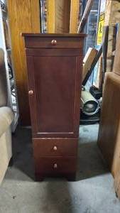 40 Tall Jewelry Cabinet