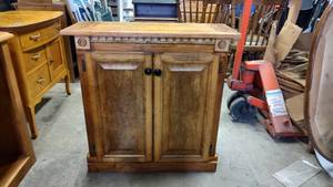 Very Nice Looking 29 12 Tall Cabinet