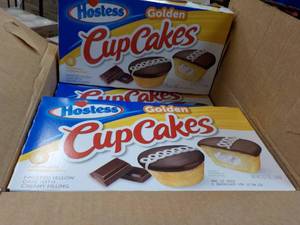 8 ct Box 8 each Hostess Golden Cupc...
