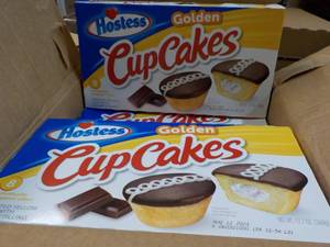8 ct Box 8 each Hostess Golden Cupc...