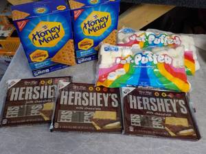 Smores Kits  3 ct 6 each Hersheys...
