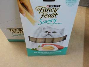 15 ct Purina Fancy Feast Savory Cat...