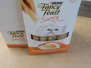 15 ct Purina Fancy Feast Savory Cat...