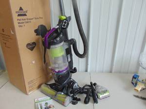 lot 68 image: BISSELL 24613 Pet Hair Eraser Turbo Plus Lightweight Vacuum, Tangle-Free Brush Roll, Powerful Pet Hair Pick-up, SmartSeal Allergen System, Specialized Pet Tools,