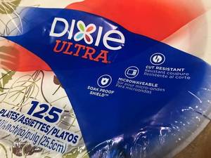 lot 69 image: Dixie Ultra Plates