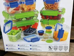 lot 96 image: SnapLock Food Storage