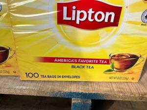 lot 106 image: Lipton Tea