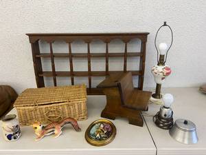 Mixed Home Decor Lot