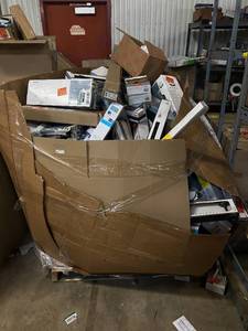 Inventory Reduction Sale MOEN, DELTA, PFISTER TOWEL BARS, LIGHTING, PLUMBING, ELECTRIC, HALO, BULBRITE and MORE