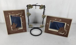 lot 282 image: Set of 3 Decorative Halloween Picture Frames