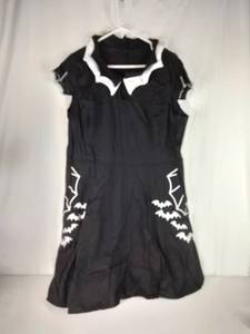 lot 287 image: Fun Zapaka Black 1950s Style Bat Cape Swing Dress - Size 4XL