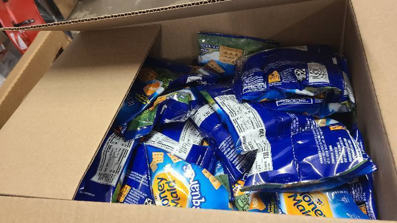 1 Box of 72 ct Honey Gram Snack Packs