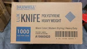 1,000 black disposable knives